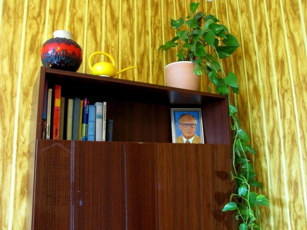 Ostel - Ddr Ostello *