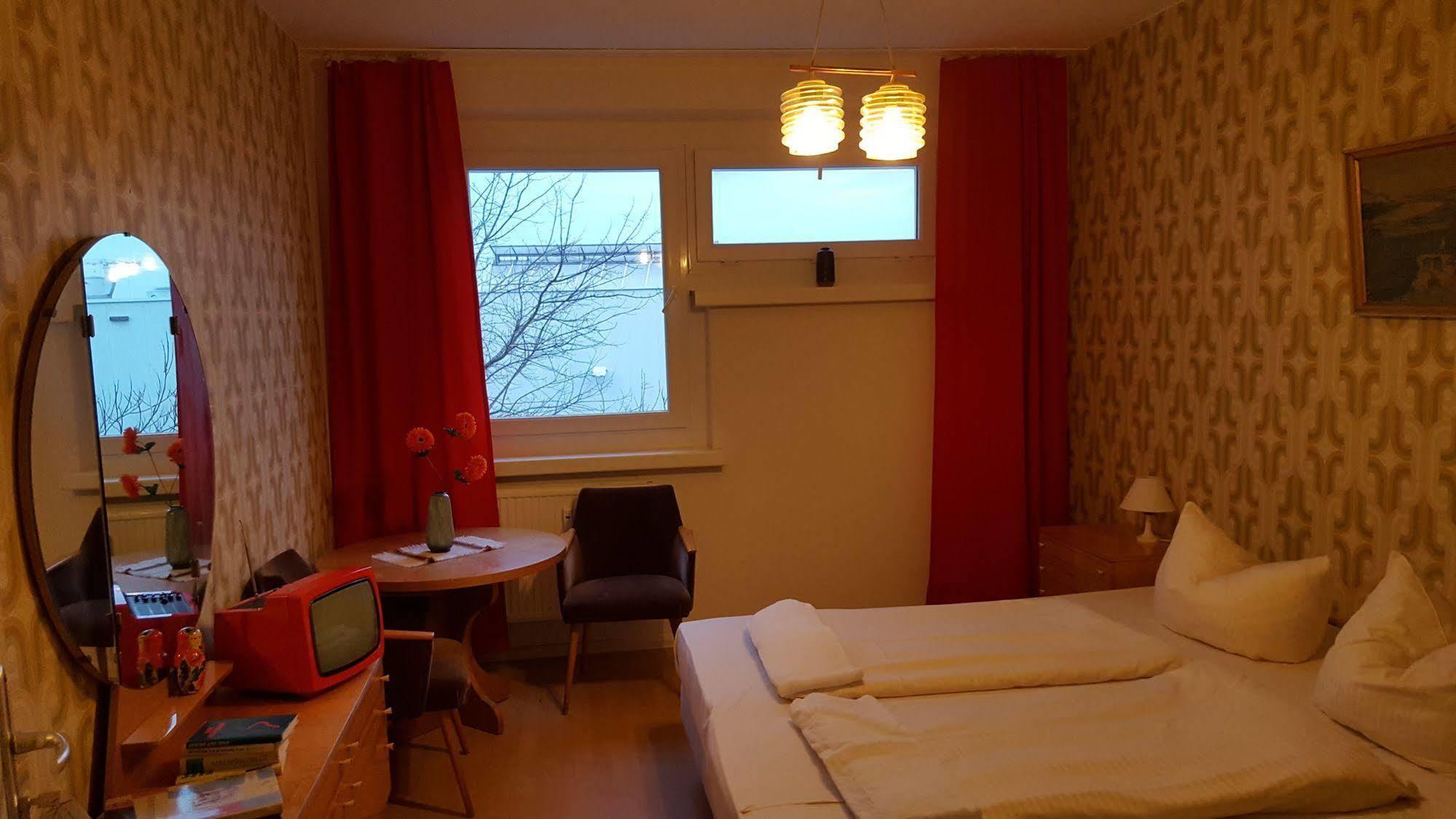 Ostel - Ddr Ostello Berlino