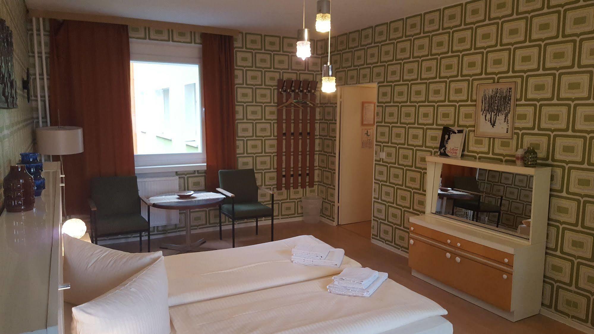 Ostel - Ddr Ostello Berlino